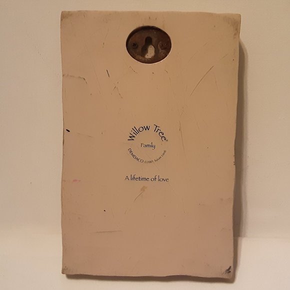 Willow Tree Family "A Lifetime of Love" 2001 Wall Plaque - Picture 2 of 3